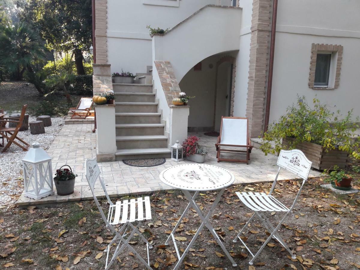 Il Gatto E Il Violino Villa ลิโดดิแฟร์โม ภายนอก รูปภาพ