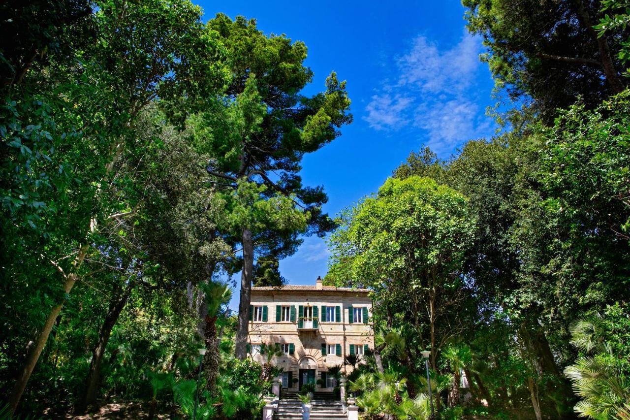 Il Gatto E Il Violino Villa ลิโดดิแฟร์โม ภายนอก รูปภาพ